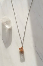 Load image into Gallery viewer, Collier Cube rose gold et argent ~ Création unique
